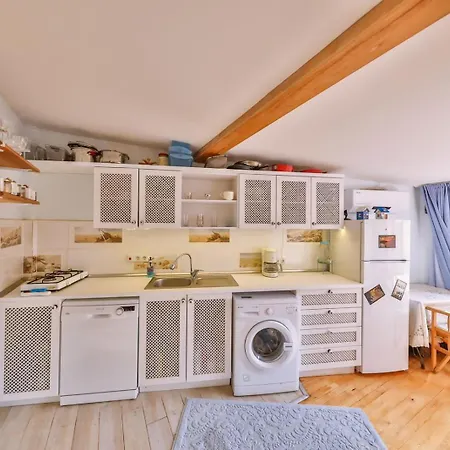 Daire Mavi Blue Kaş